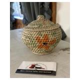 Wicker trinket basket
