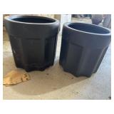 Black ceramic planters