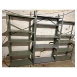 Metal shelving unit