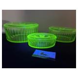 Set of 3 uranium Refrigerator dishes
