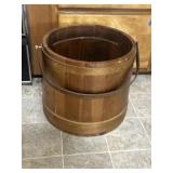 Wooden sugar bucket
