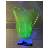 Uranium pitcher