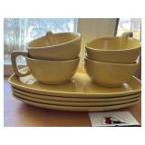 Frankonoma plates and mugs