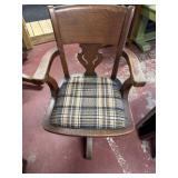 Wood rolling chair