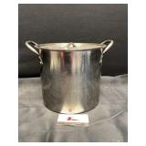 Metal stockpot