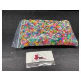 Quart miscellaneous colored beads