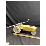 Cast-iron tractor lawn waterer