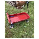 Radio flyer red wagon