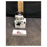 Betty Boop salt and pepper shaker