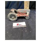 True scale tractor