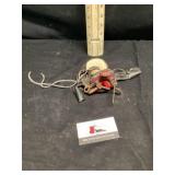 Miniature saddle