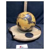 Lazy Susan and ball needs batteries