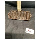 Cast-iron Wagner ware bread pan