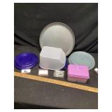 Pizza pan storage containers