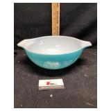 Pyrex bowl Amish butter number 27 excellent