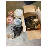 Pirate ship collector plates, miscellaneous