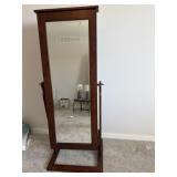 Free standing mirror, jewelry holder