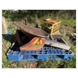 Pallet of miscellaneous tractor parts