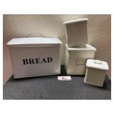 Metal nesting canisters