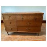 MCM dresser