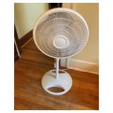 Oscillating fan