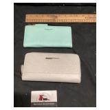 Forever sunny carrken billfold
