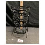Metal plant stand