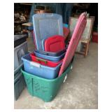 Tote with lids