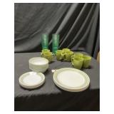 Correlle dish set