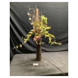 Wicker plant vase
