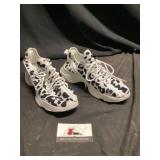 Cape Robin shoes size 8