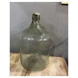 1943 MCAG standard 13 gallon glass carboy 25 tall