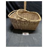 Wicker basket