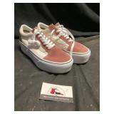 Vans size 6 1/2 men eight womenï¿½s