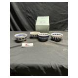 Set a four dip bowls