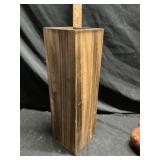 Artificial plant holder