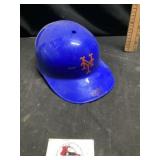 Plastic souvenir batting helmet