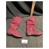 Women boots size 5