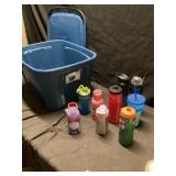 Tote with lid drinking glasses