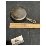 Cast-iron skillet 6 1/2 inch Taiwan