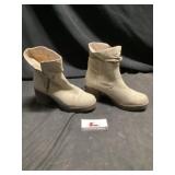Maurices womenï¿½s boots size 8