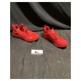 Puma womenï¿½s shoes, size 8