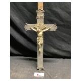 Metal cross