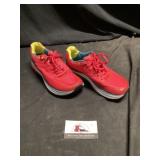 Capo athletic shoes size 7