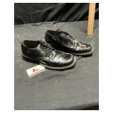Brown shoes, menï¿½s size 11