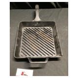 Cast-iron Bobby Flay 10 inch skillet