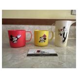 Mickey, Minnie, Sylvester cups