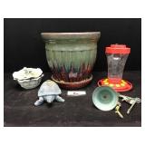 Flower Pot & Outdoor Decor