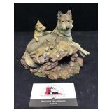 A Wolfs Pride.  Hamilton Collection