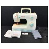 Singer Simple Sewing Machine